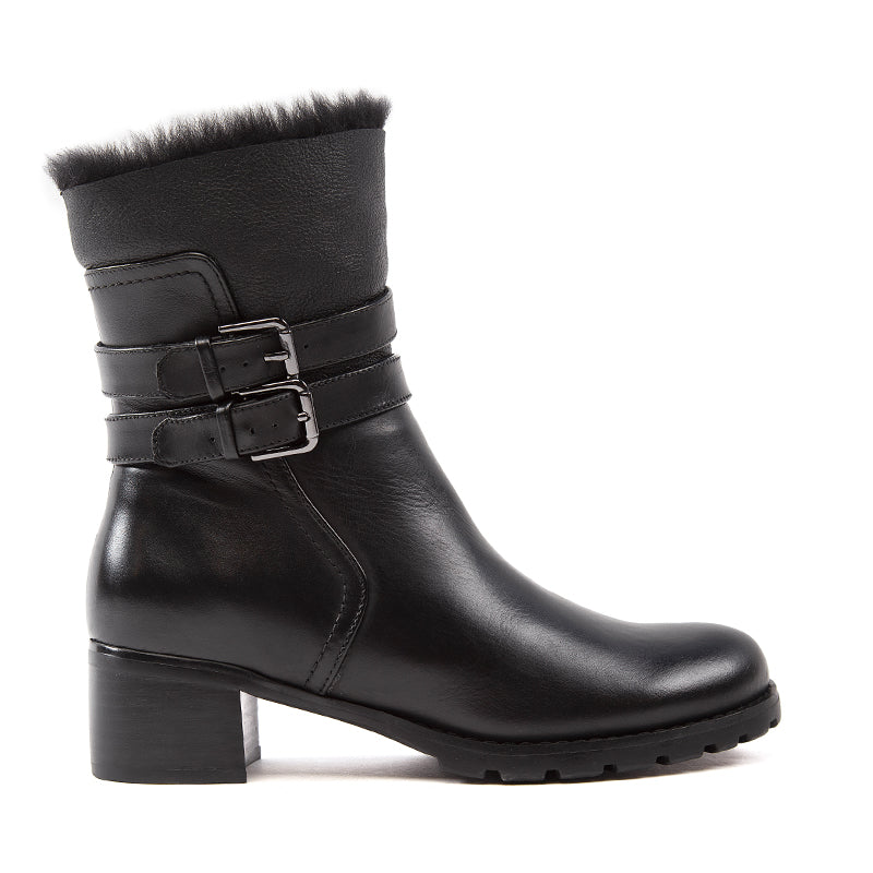 VARIANT:BLACK LEATHER