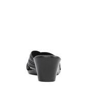 VARIANT:BLACK