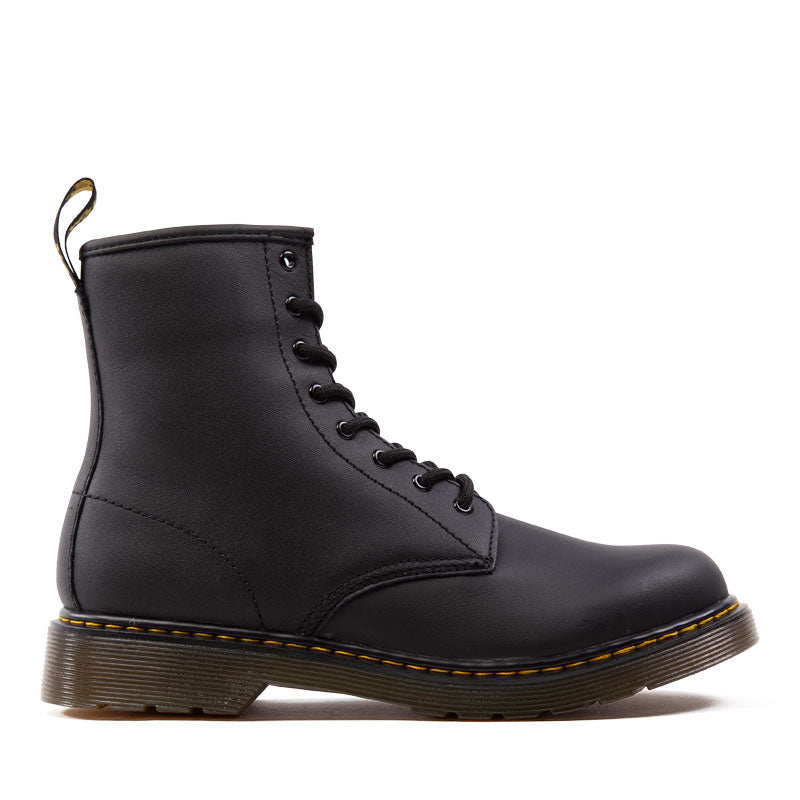 VARIANT:BLACK