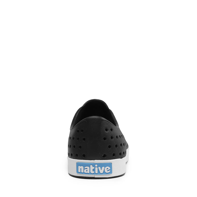 VARIANT:BLACK