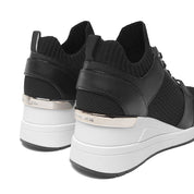 VARIANT:BLACK