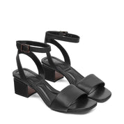 VARIANT:BLACK