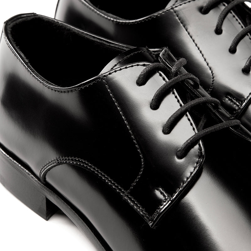VARIANT:BLACK