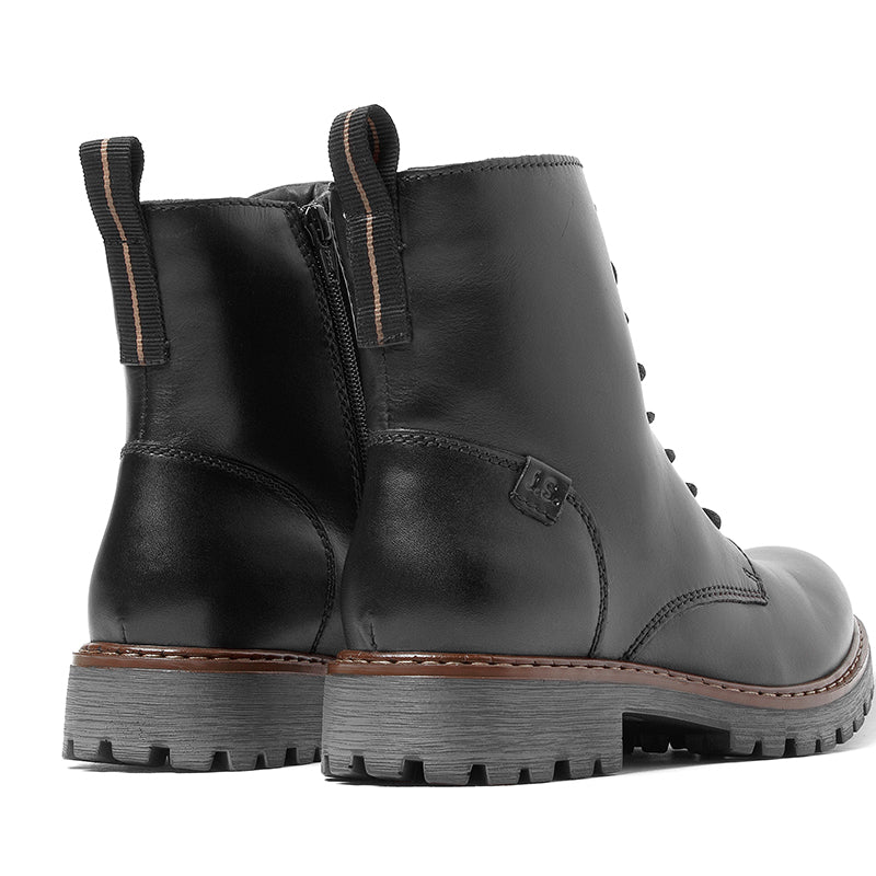VARIANT:BLACK