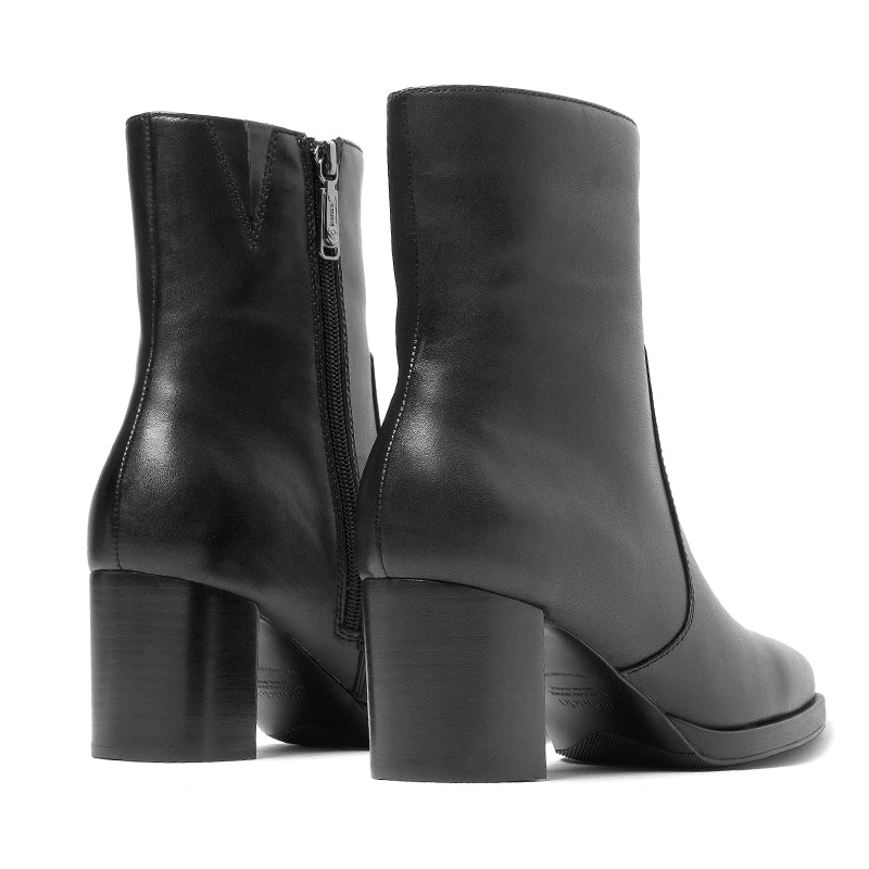 VARIANT:BLACK LEATHER