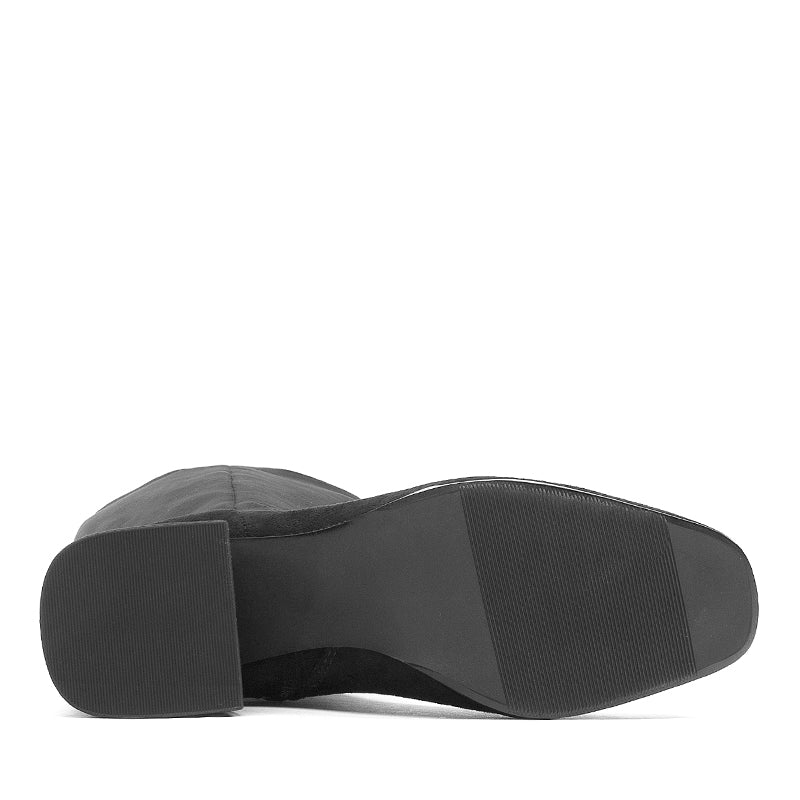 VARIANT:BLACK PU