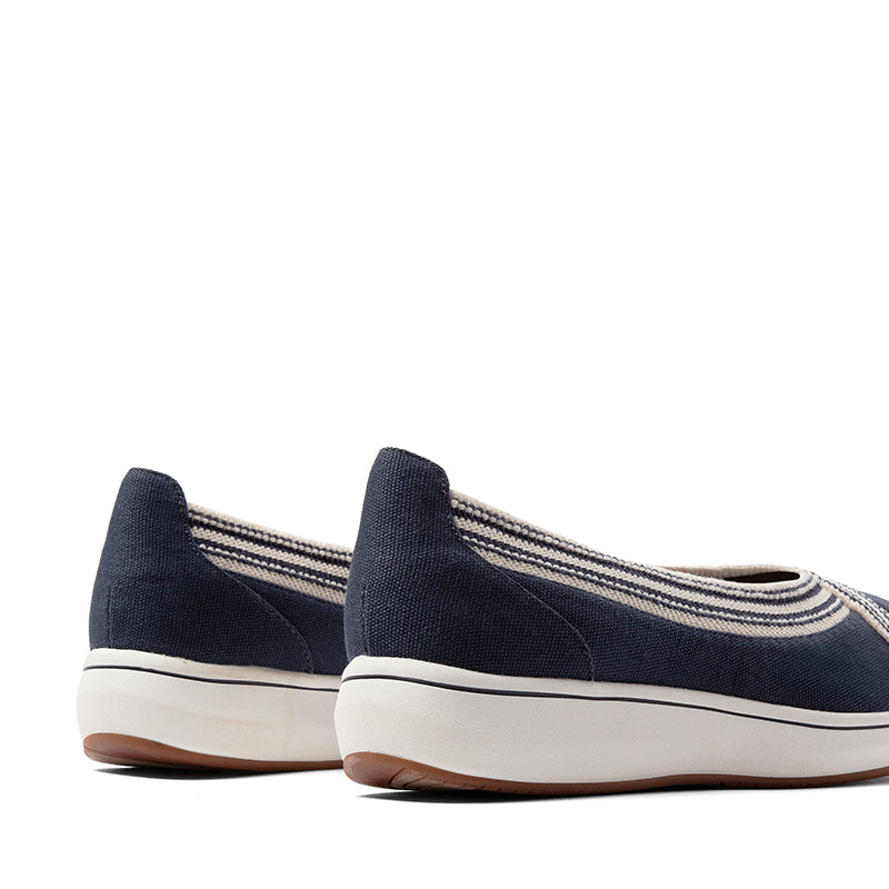 VARIANT:NAVY